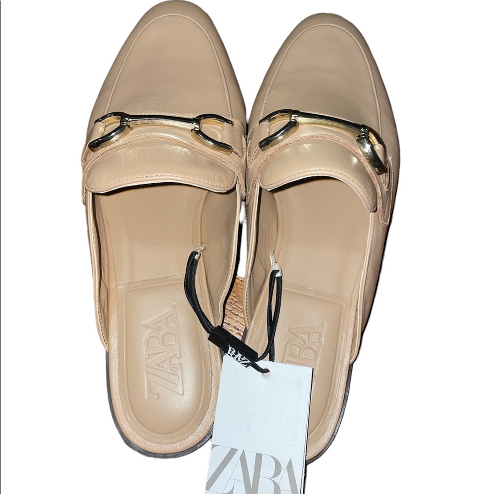 NWT Zara Mules. Size 39.